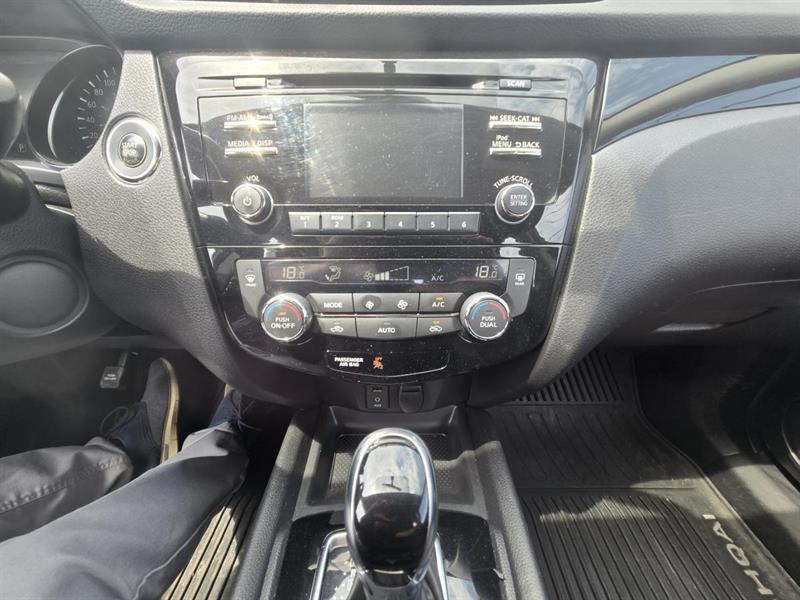 nissan Qashqai 2018 - 12