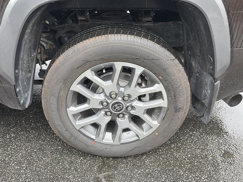 toyota Tundra 2022 - 18