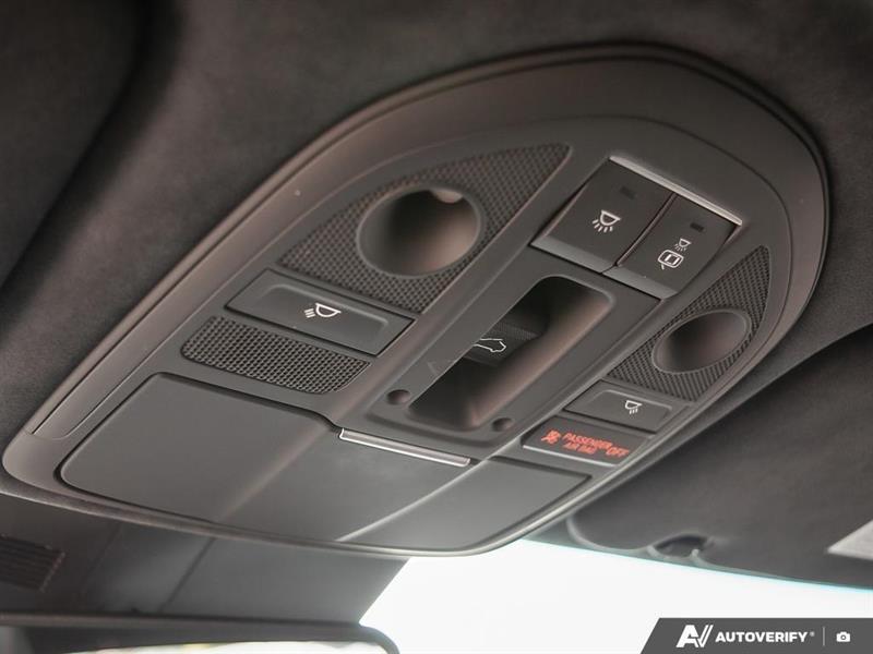genesis G70 2022 - 21