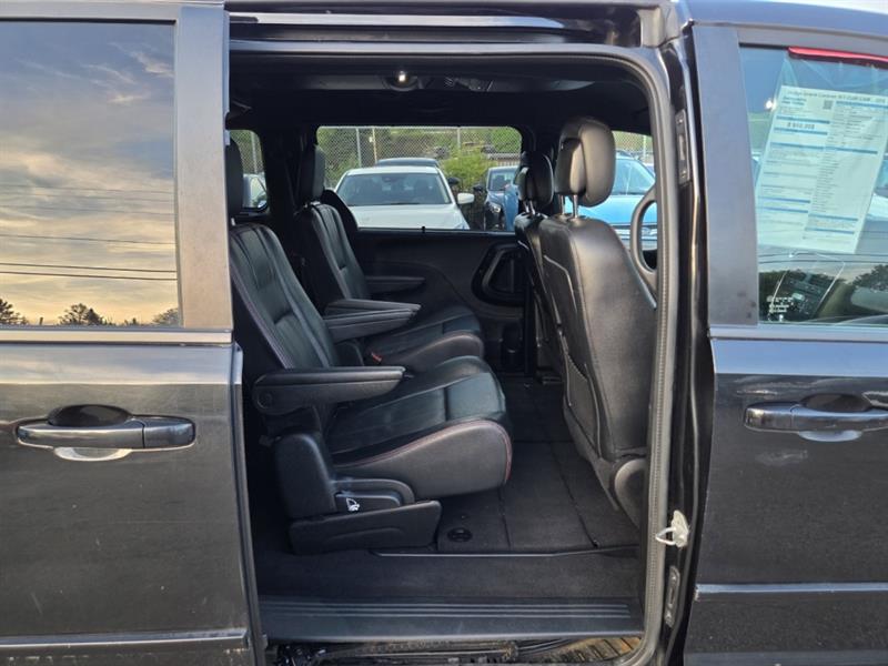 dodge Grand Caravan 2016 - 18