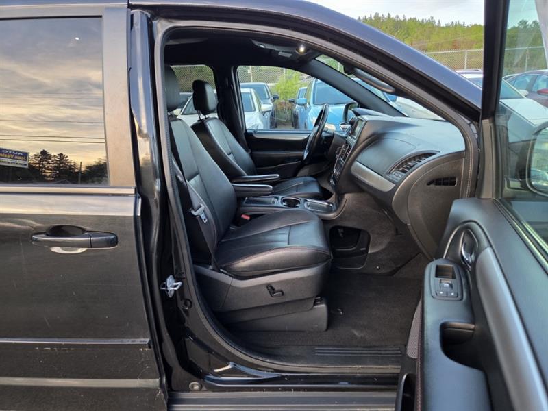 dodge Grand Caravan 2016 - 21
