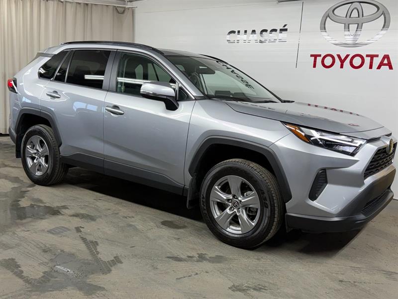 toyota RAV4 2024