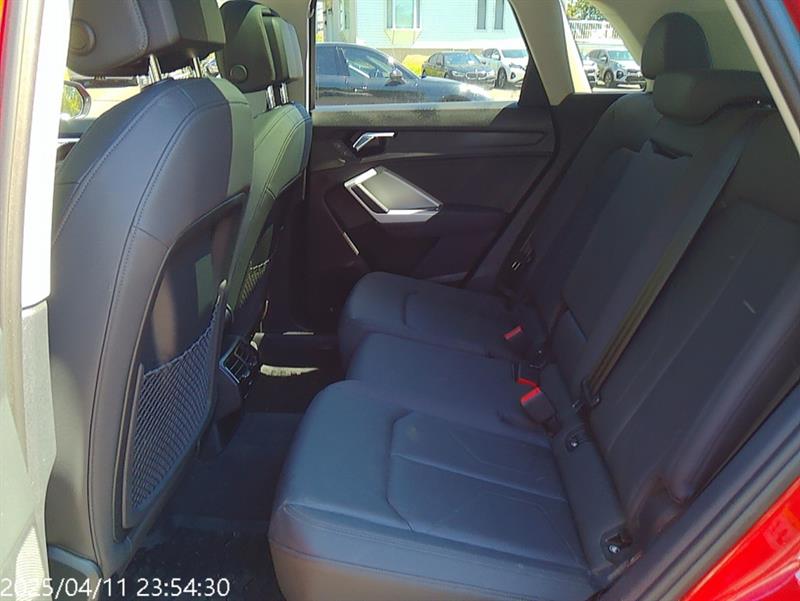 audi Q3 2021 - 16