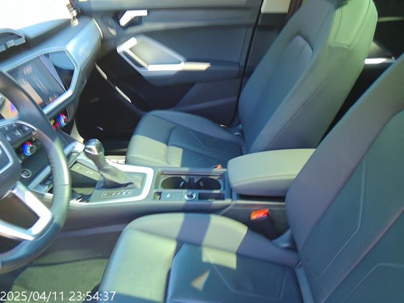 audi Q3 2021 - 17