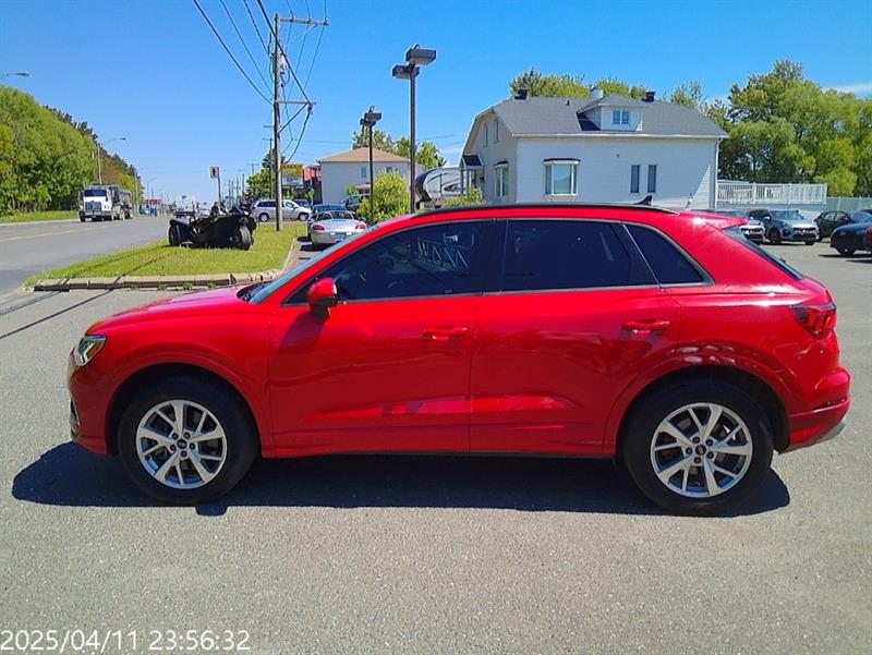 audi Q3 2021 - 25