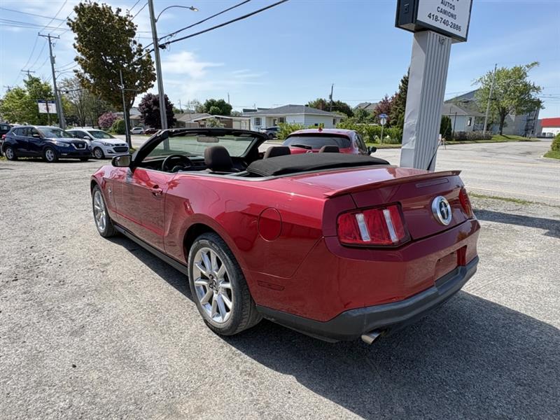 ford Mustang 2011 - 9