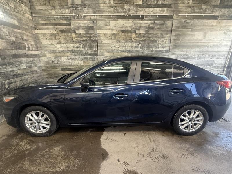 mazda Mazda3 2018 - 12