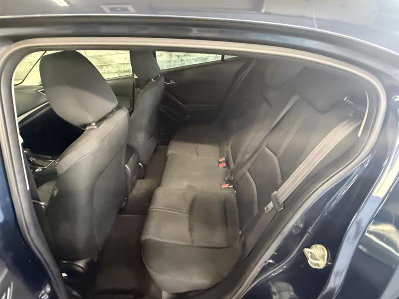 mazda Mazda3 2018 - 16