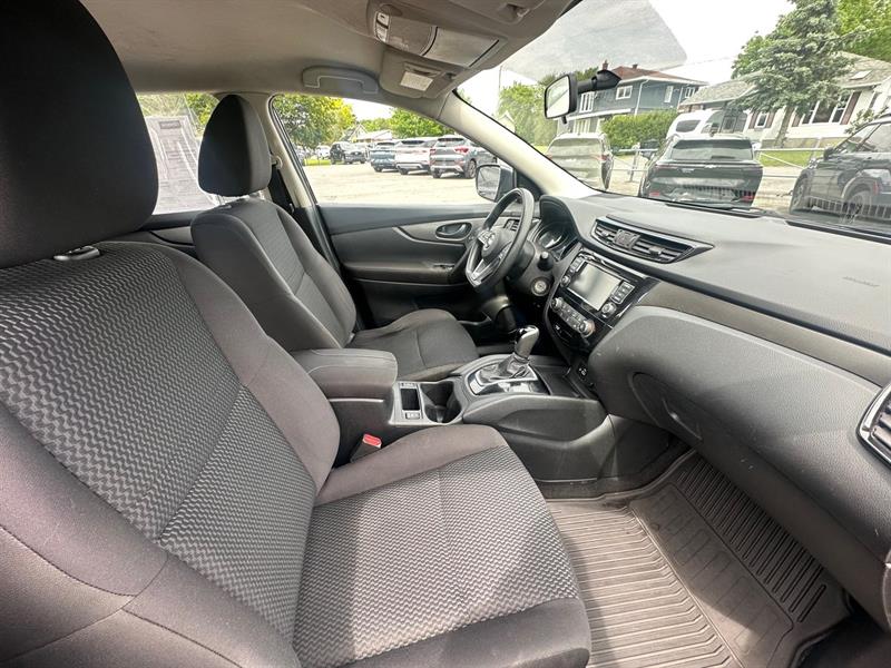 nissan Qashqai 2019 - 12