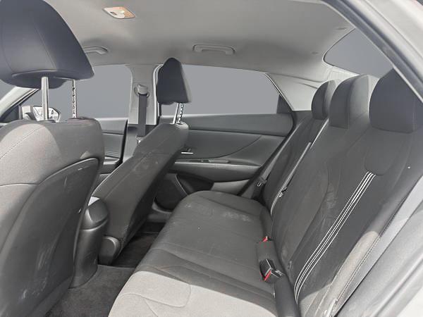 hyundai Elantra 2023 - 6