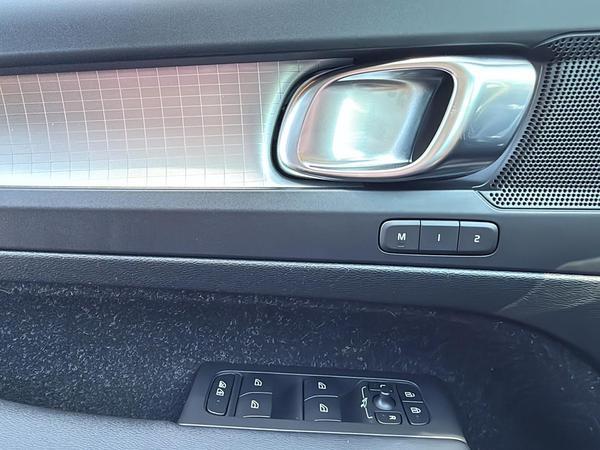 volvo XC40 2020 - 12