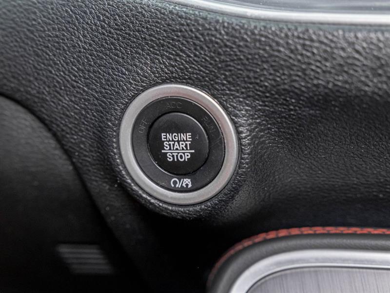 dodge Challenger 2017 - 26