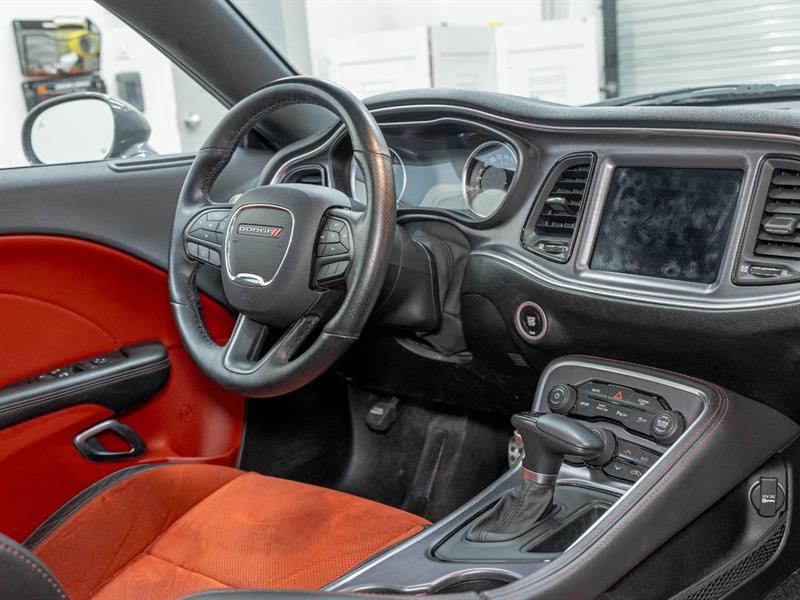 dodge Challenger 2017 - 27