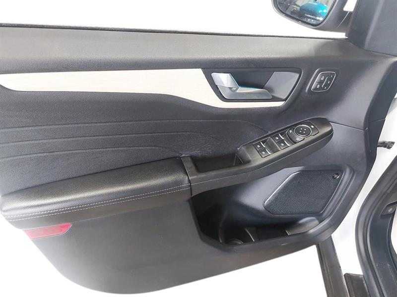 ford Escape 2021 - 11