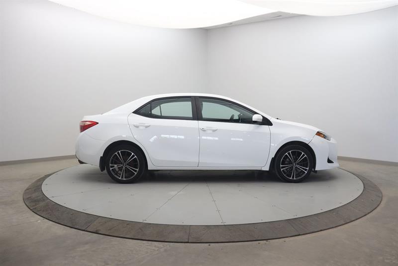 toyota Corolla 2018 - 3