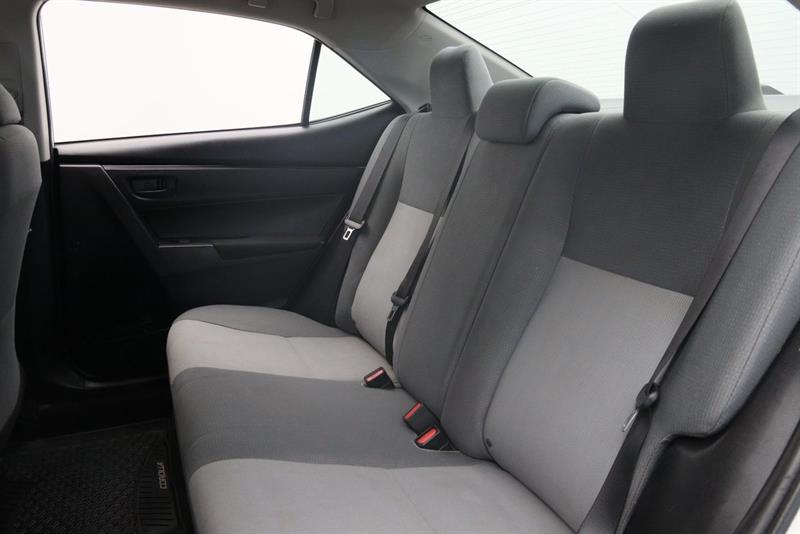 toyota Corolla 2018 - 8