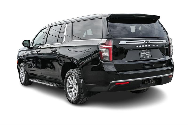 chevrolet Suburban 2023 - 10