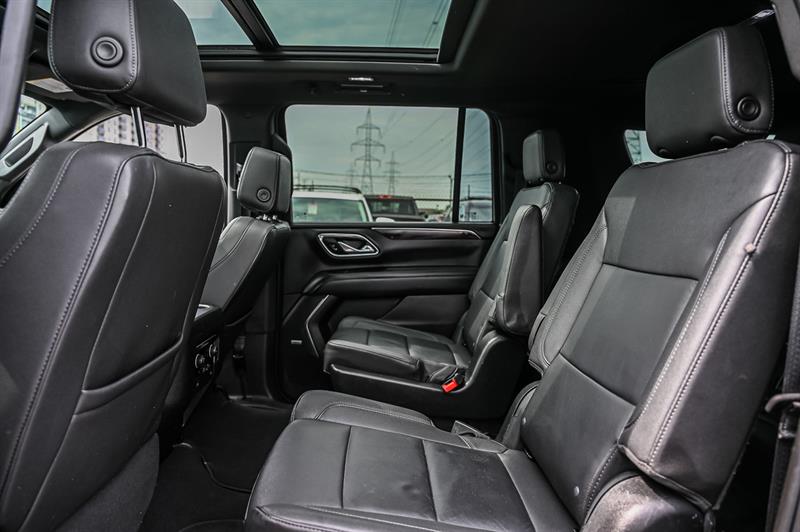 chevrolet Suburban 2023 - 30
