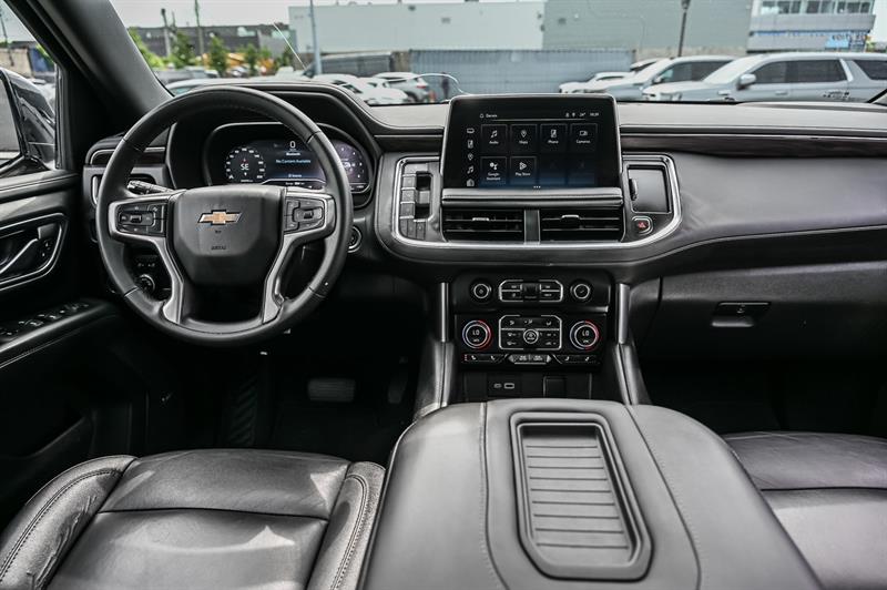 chevrolet Suburban 2023 - 32