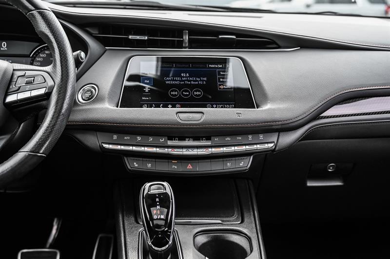 cadillac XT4 2020 - 32