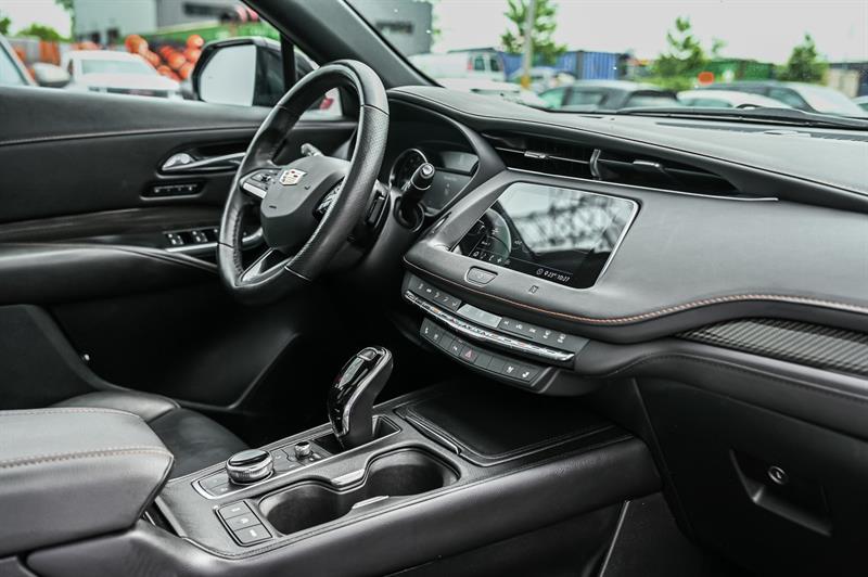 cadillac XT4 2020 - 33