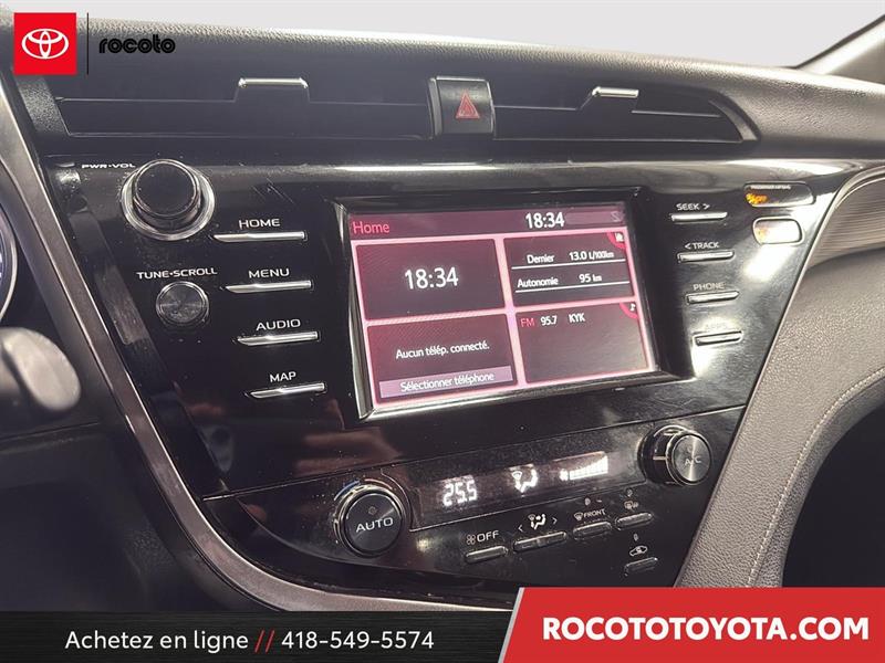 toyota Camry 2020 - 16