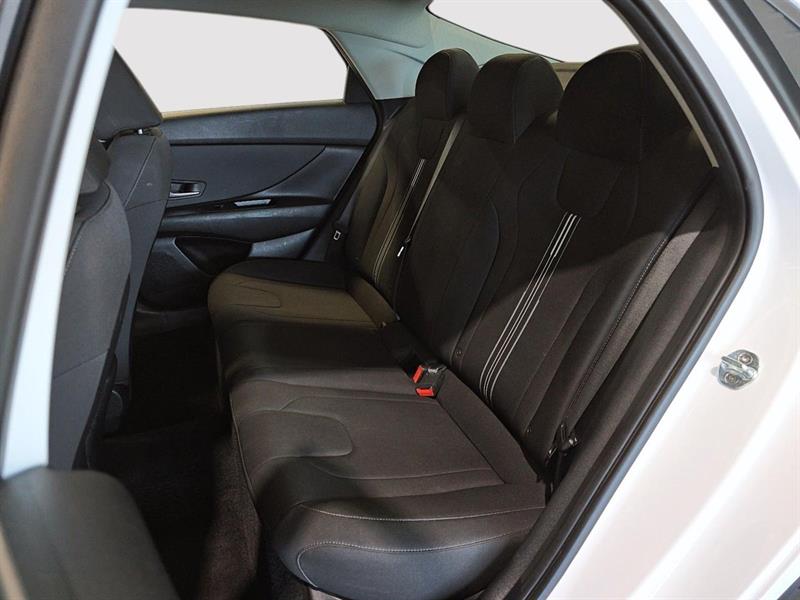 hyundai Elantra 2021 - 14