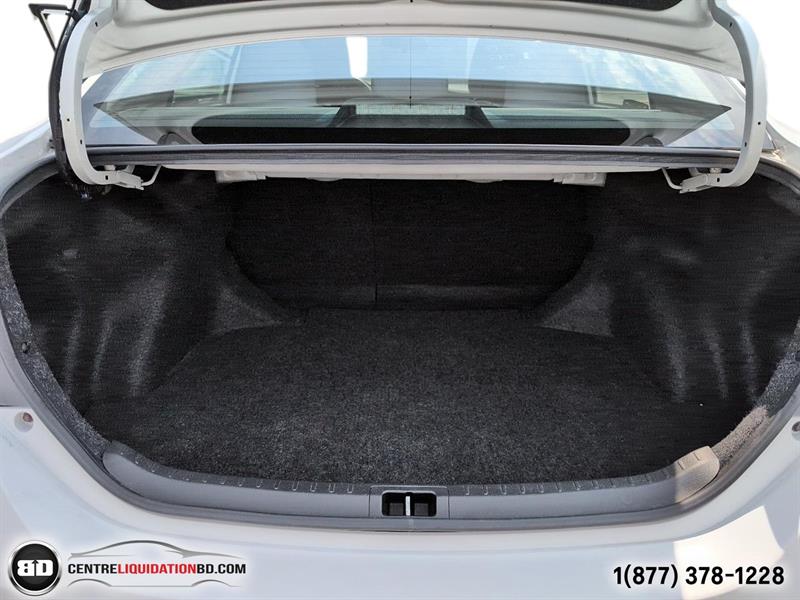 toyota Corolla 2017 - 11