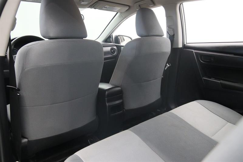 toyota Corolla 2018 - 9