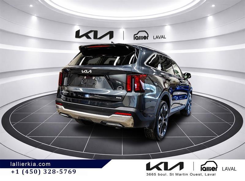 2025 Kia Sorento - Image 7