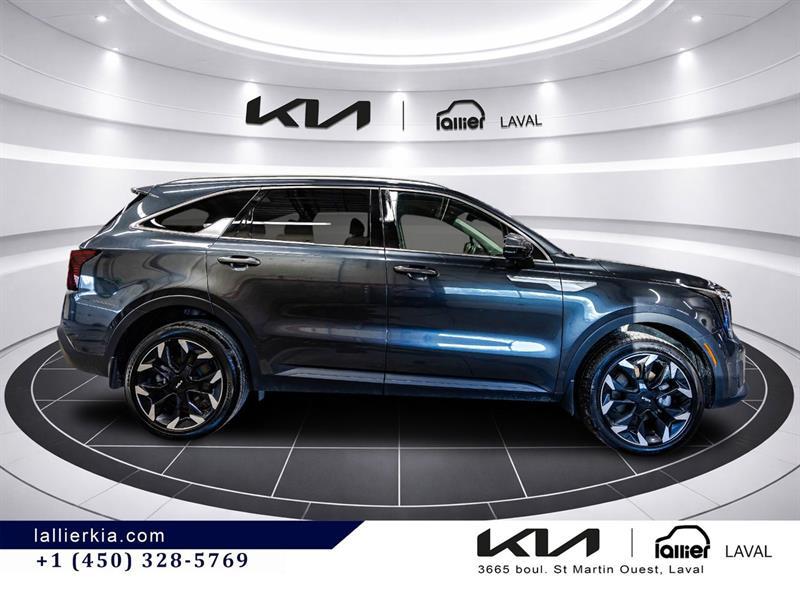 2025 Kia Sorento - Image 8