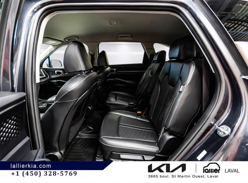 2025 Kia Sorento - Image 14