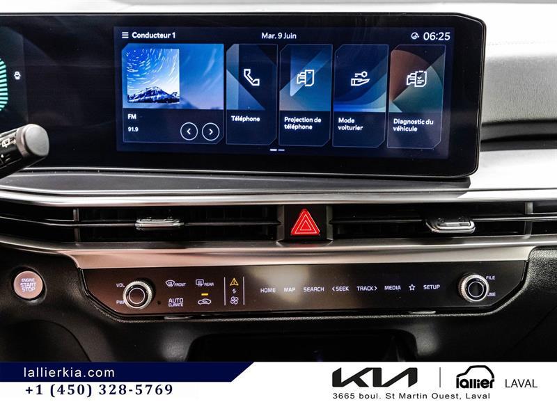 2025 Kia Sorento - Image 25