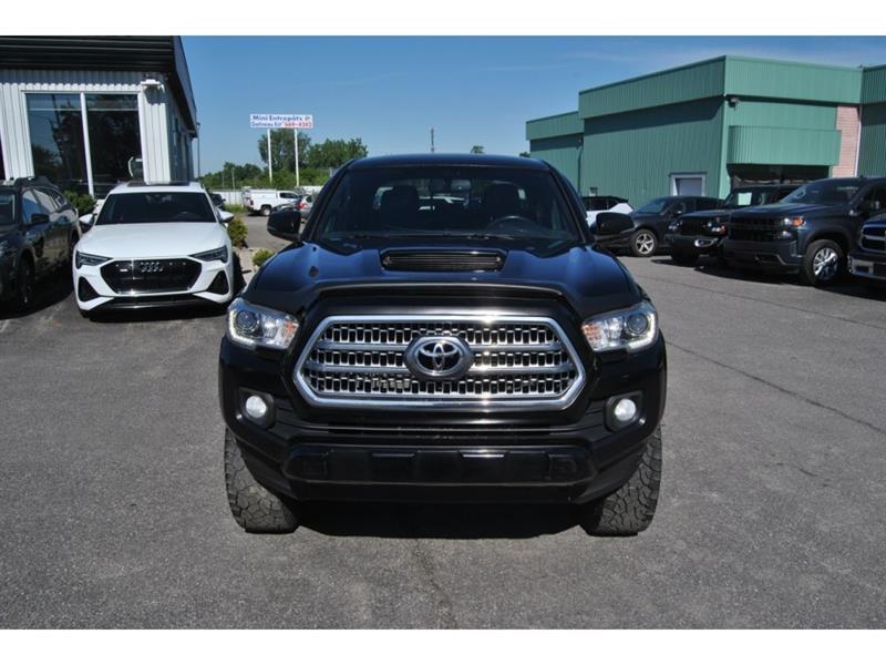 toyota Tacoma 2017 - 8