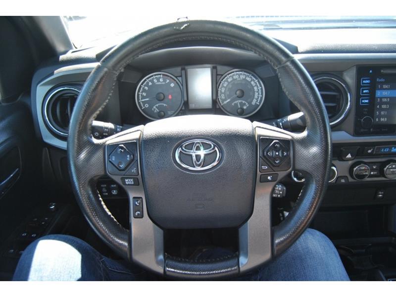 toyota Tacoma 2017 - 13