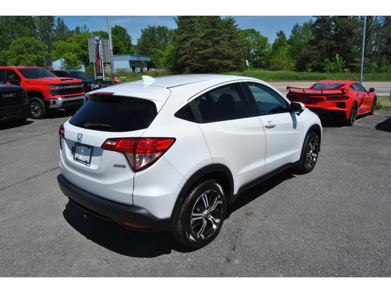 2017 Honda HR-V - Image 5