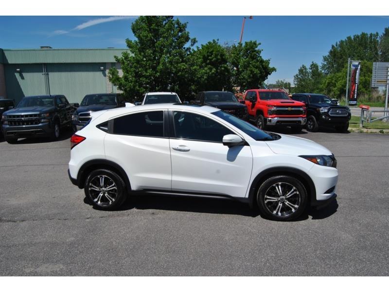 2017 Honda HR-V - Image 6