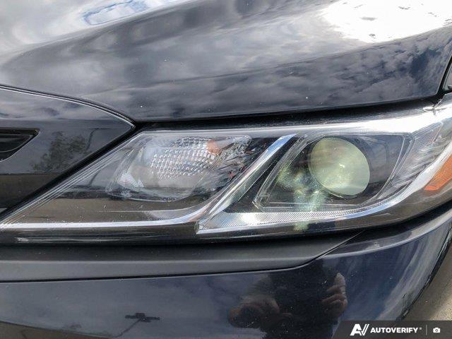 toyota Camry 2020 - 10