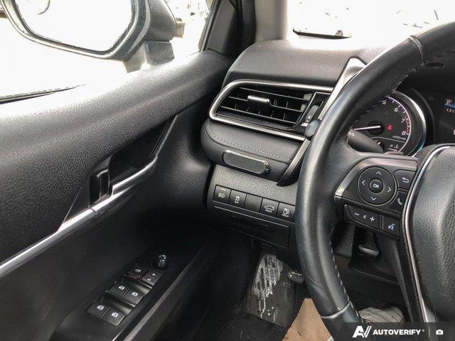 toyota Camry 2020 - 16