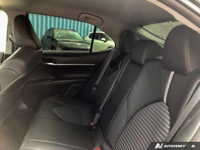 toyota Camry 2020 - 22