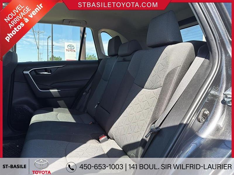 toyota RAV4 2022 - 6