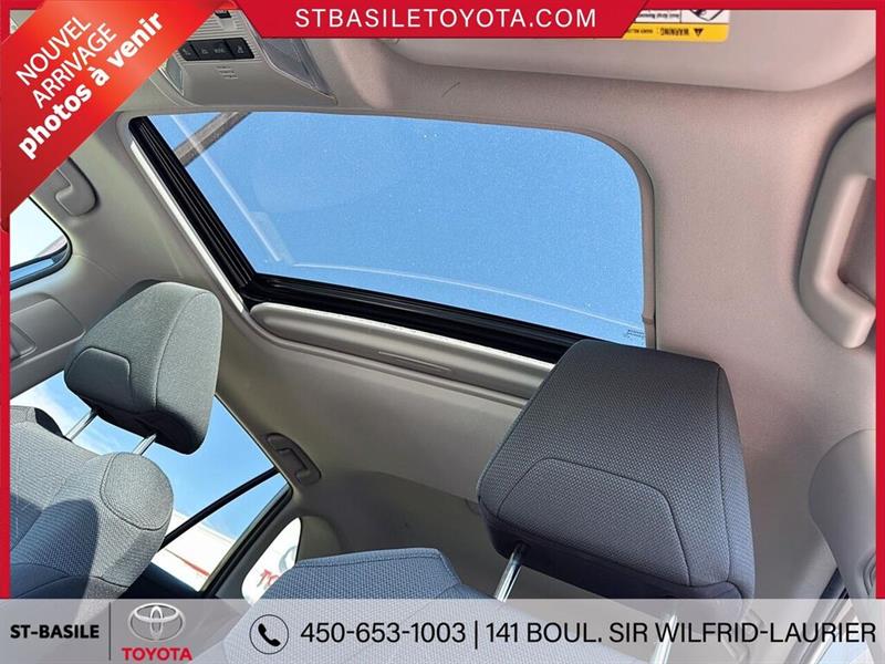 toyota RAV4 2022 - 8