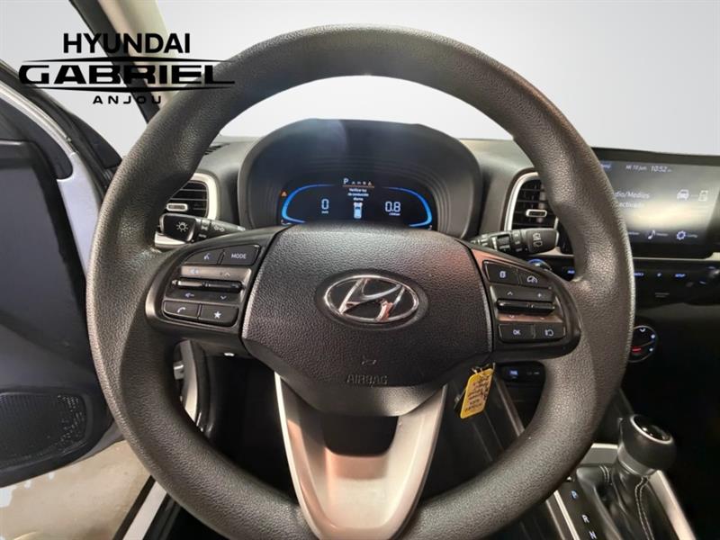 hyundai Venue 2023 - 13