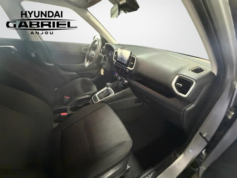 hyundai Venue 2023 - 14
