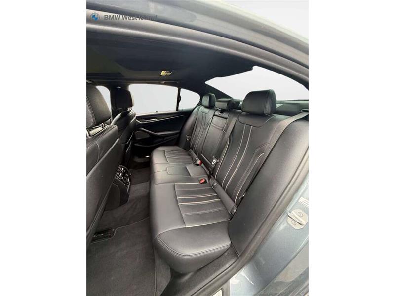 bmw 5 Series 2021 - 26