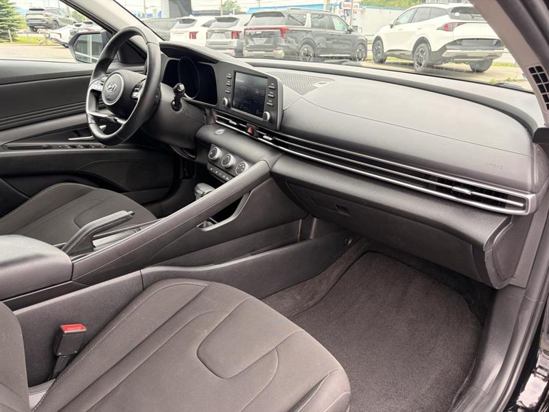 hyundai Elantra 2022 - 8