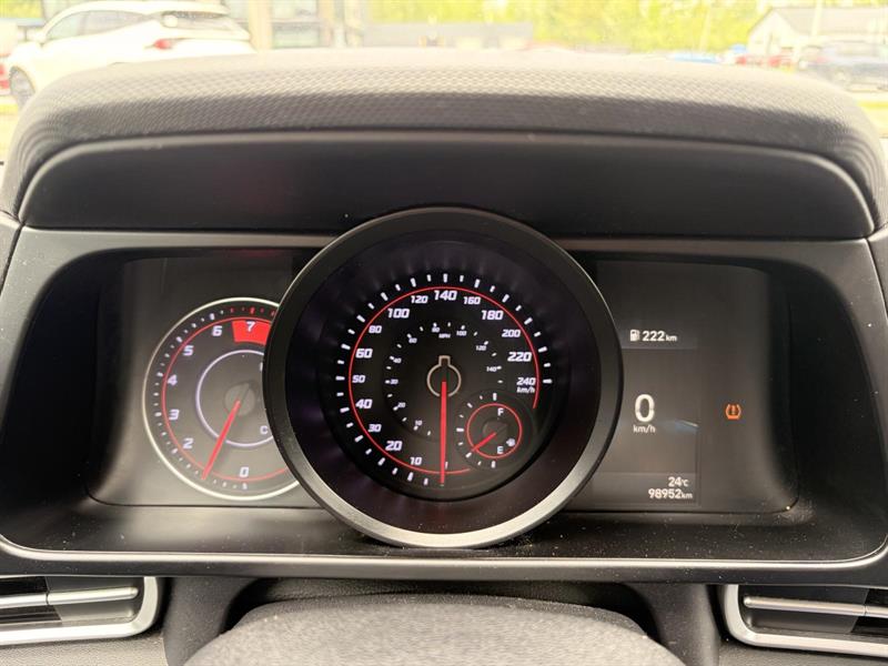 hyundai Elantra 2022 - 12