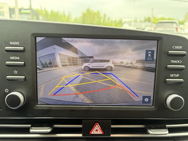 hyundai Elantra 2022 - 14