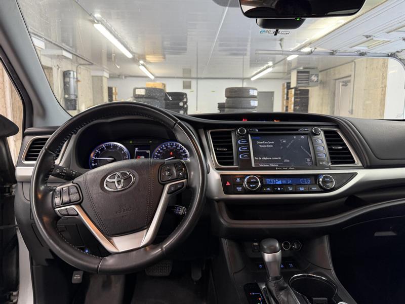 toyota Highlander 2019 - 16