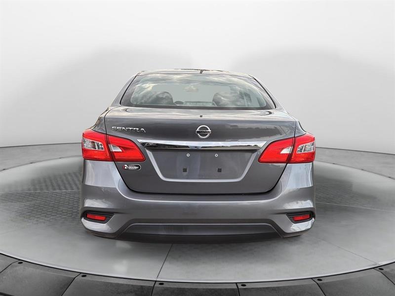 nissan Sentra 2017 - 6